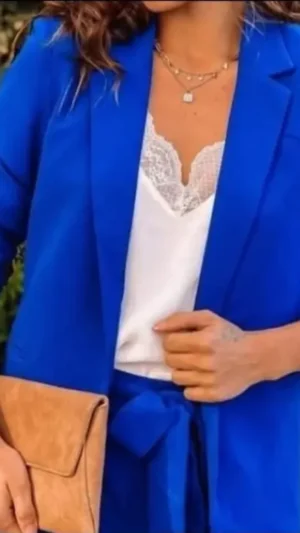 Saco sastrero blazer de mujer para uniforme ejecutivo de oficina de sastreria juan