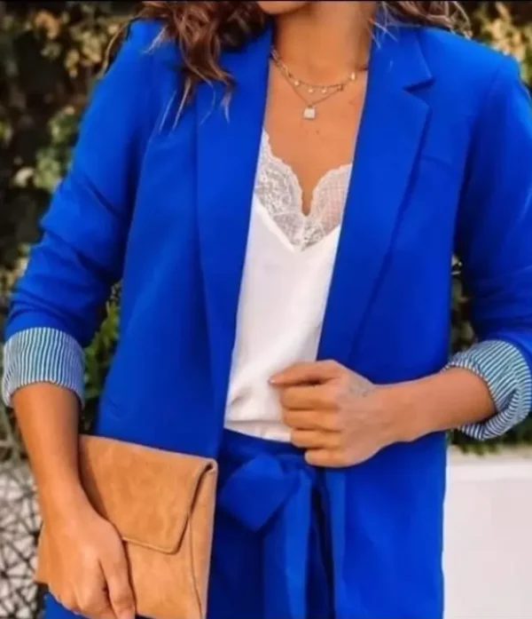 Saco sastrero blazer de mujer para uniforme ejecutivo de oficina de sastreria juan